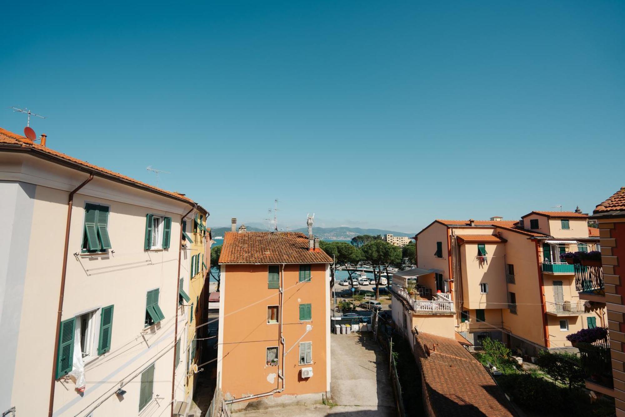 Cadamare Charming Rooms In Portovenere La Spezia Exterior photo